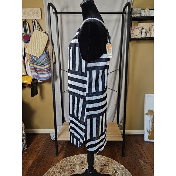 New Mudpie Black & White Cover Up Size S - Picture 4 of 11